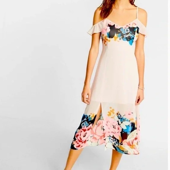 Express NWOT Pink Floral Dress - Picture 1 of 11